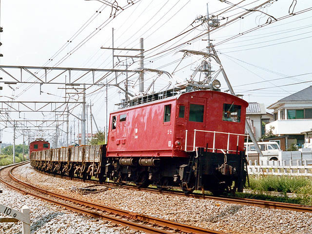 西武 トム301黒色 貨物列車のナックルカプラー化: ＭｉＯの避難所 別館